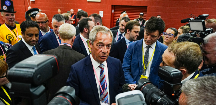 Is it the end of two party politics in the UK?