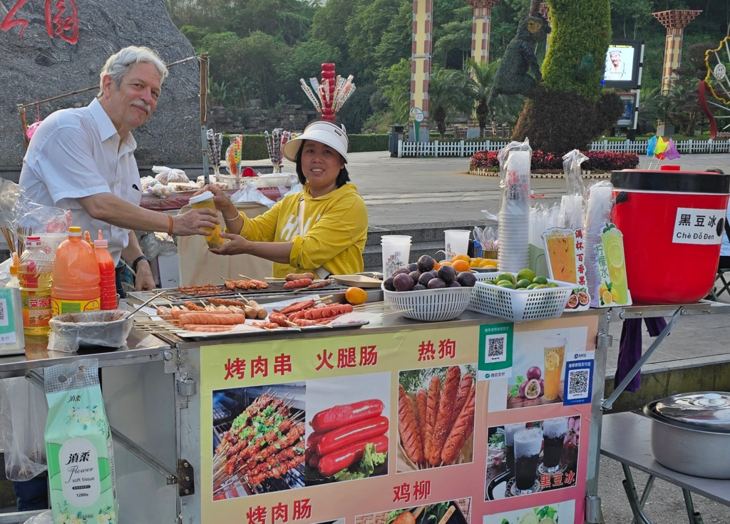  fresh fruit juice served by a Vietnamese
